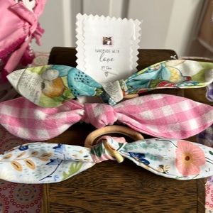Bunny bows for girls. No damage pony tail hollow